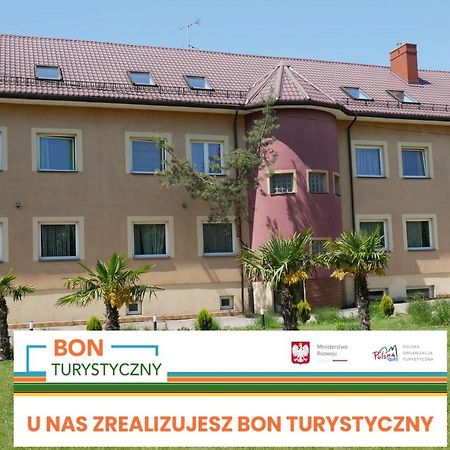 Zajazd Pulaskiego Konstancin-Jeziorna Exteriör bild